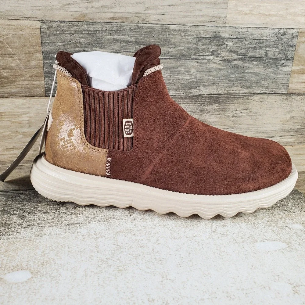 Hey Dude Branson Suede Novelty Womens Chelsea Boots Sz 7 Brown Snake Pull On
